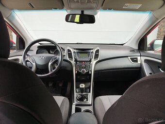 Hyundai i30 Combi 1.6 16V - KOUPENO V ČR - NAJETO 95 tis. Km - 5