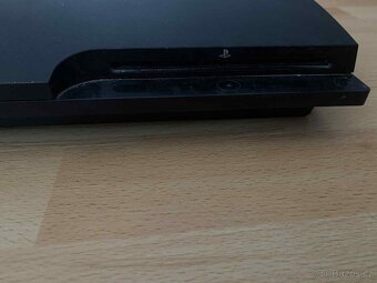 Playstation 3 + příslušenství - 5