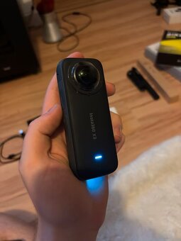Insta360 X3 s příslušenstvím - 5