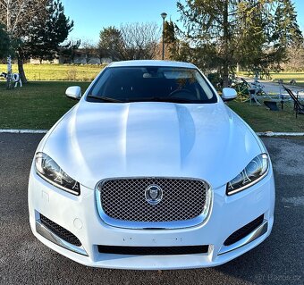 Jaguar XF 2.2d ID4 140kw 190ps • Automatic F1 • Luxury • - 5