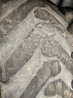 Traktorové stavební pneu 16,9-28 Seha - 5