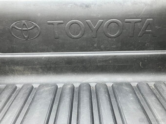 Toyota hi - lux - plastová vana - 5