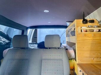 Volkswagen T4 Caravelle long obytná vestavba, tažné, webasto - 5