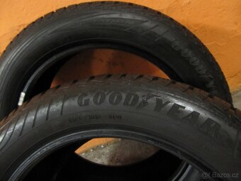 Pneu 205/55/17 Good Year Vector - 5