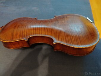 Staré 4/4 housle - 5