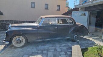 Mercedes-Benz 300 Adenauer - 5