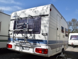HOBBY DE LUXE 400 - 5