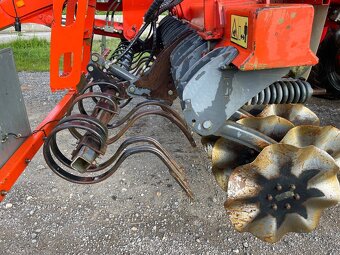 Kuhn Fastliner 3000 - 5
