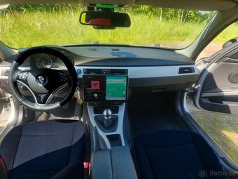 BMW E91 320d LCi / 2009 / - 5