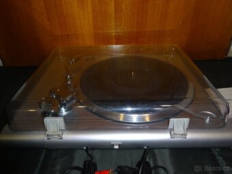 gramofon TCM - 5