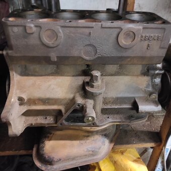 Simca Aronde polo motor - 5