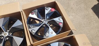 Arkana juke qashqai kadjar koleos 5x114,3 r18 espace - 5