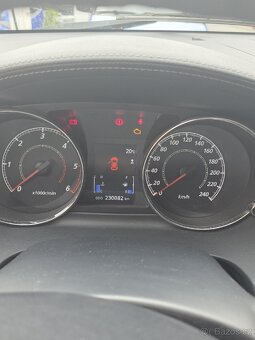 Citroen c-crosser 2.2 HDI - 5
