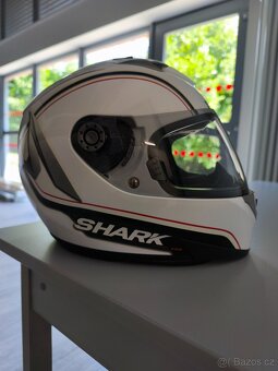 Helma SHARK velikost L - 5