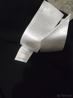 Nová mikina Calvin Klein s kapucí, velikost XL. - 5