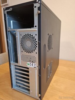 PC skříň mid-tower - tiché větráky, eSATA - 5