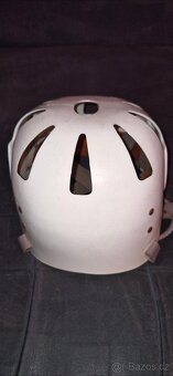 Hokejová helma - 5