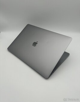 MacBook Pro 15" 2019 Space Gray (100% Batérie) + ZÁRUKA - 5