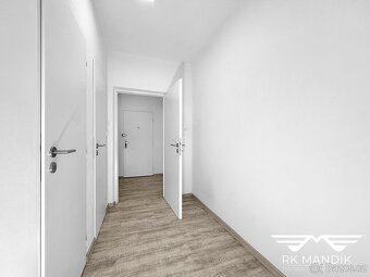 Pronájem byty 1+kk, 27 m2 - Praha - Malešice, ev.č. 670 - 5