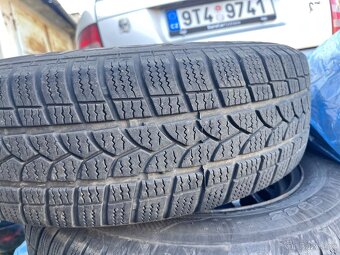 Prodám kola se zimním pneu 195/65 R15 - 5