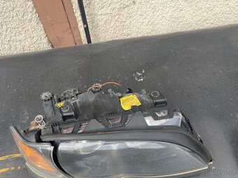 Přední xenonová světla Bmw e46 facilift - 5