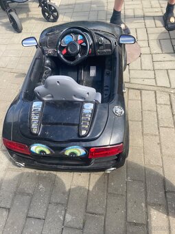 Elektrické auto audi - 5