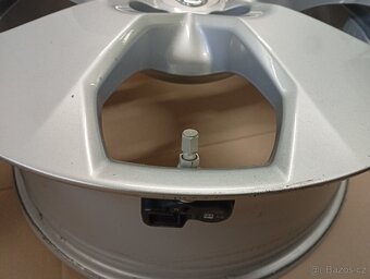 Alu kola Toyota RAV4 5x114,3 r17 originál - 5