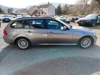 BMW 320i 125kW, NAVI, Automat.r.v.8/2010, naj. 228.145km - 5
