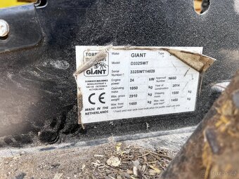nakladač Giant 332SW - 5