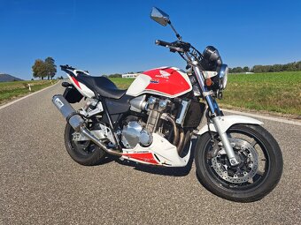 HONDA CB 1300 BIG BIKE - 5