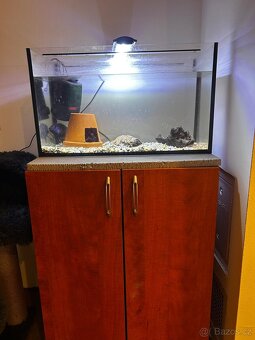 Kompletní akvárium se skřinkou - 5