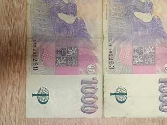 Bankovky 1000 Kč vzácná série E 01,77– 2 ks, originál - 5
