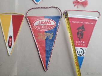 Jawa 250, 350, 500,Babetta, Šestidenní atd.- dobové vlaječky - 5