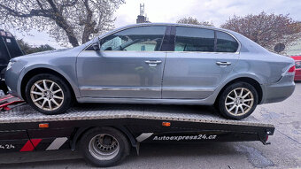 Vůz na náhradní díly Škoda Superb 2 sedan 2011 CFGB KXZ LF8L - 5