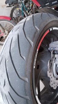 Honda CBR 650f - 5