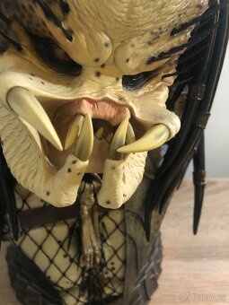 Busta Predator od Sideshow Collectibles (1404/2500) - 5