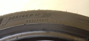 Michelin Pilot Sport 4 225/45 R17 91V 3-3,5mm - 5