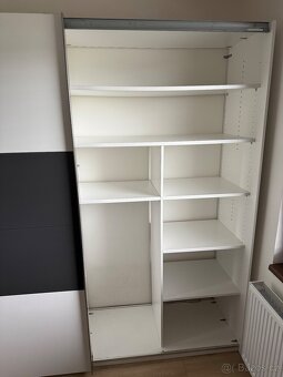 Šatní skříň s posuvnými dveřmi 240x60 cm XXXLutz - 5