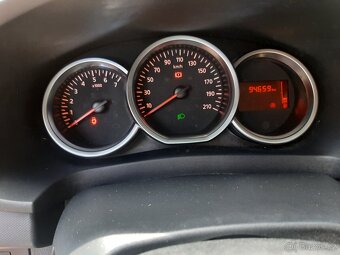 Dacia Sandero - 5