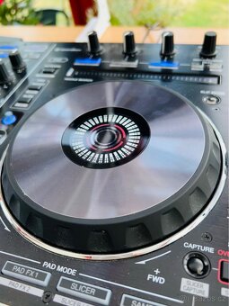 Pioneer DDJ-RX – 4kanálový DJ kontroler - 5