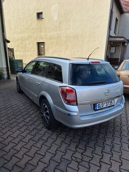 Opel astra h - 5