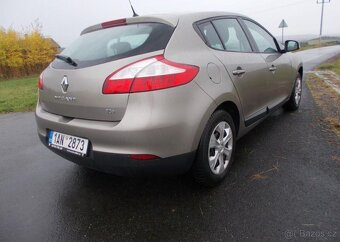 Renault Mégane 1,4 96KW koup v ČR 2 majitel benzín manuál - 5