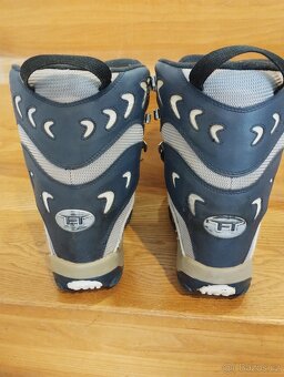 boty na snowboard FT 240 mm, vel. 38 - 5