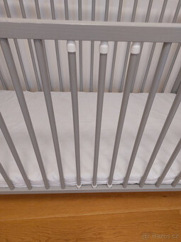 postýlka Klupś + matrace + chránič - 5