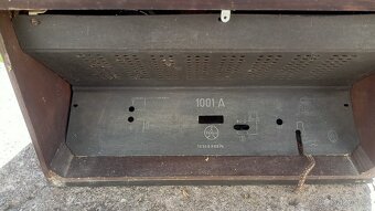 Tesla Dirigent, retro rádio - 5