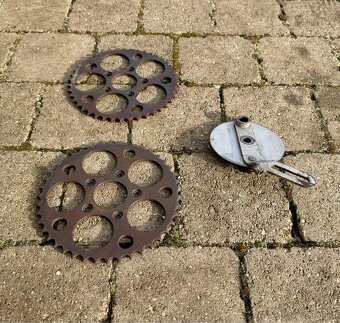 Jawa 100 Robot - rozety - 5