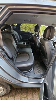 Hyundai IX 35 4x4 2.0 CRDi, automat, tažné, servisované - 5