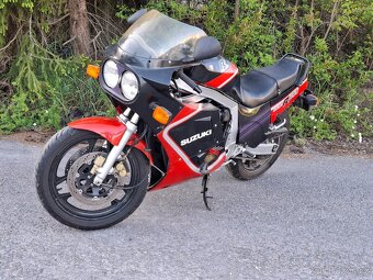Suzuki GSX-R 1100 1986 - 5