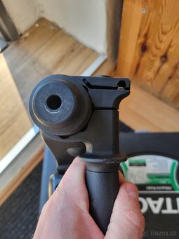 Aku vrtaci kladivo - Hitachi DH36DL 2x 36 V 2,6 Ah - 5