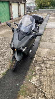 Yamaha T-Max,Tech Max 560 - 5